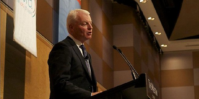 One of the pioneers of Australian Super, Paul Costello (1957-2018) speaking at an ASFA lunch event in Sydney. One of the pioneers of Australian Super, Paul Costello (1957-2018) speaking at an ASFA lunch event in Sydney.