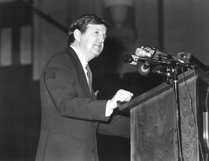 Above and below: Barrie Unsworth addressing delegates at the 1984 Annual General meeting of the Labor Council of NSW in the Sydney Town Hall auditorium. Photo: from Michael Easson papers, Noel Butlin Archives, Menzies Library, Australian National University.