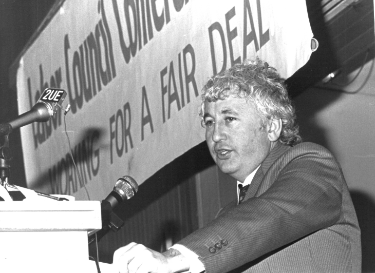 We had our differences on some issues, but I greatly respected ACTU Secretary Bill Kelty and invited him to attend the Labor Council Annual General meetings. Here he is speaking at the 1990 Labor Council Annual General Meeting. Photo: from Michael Easson papers, Noel Butlin Archives, Menzies Library, Australian National University.